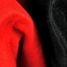 Feutrine Rouge ou Noir en 90 cm