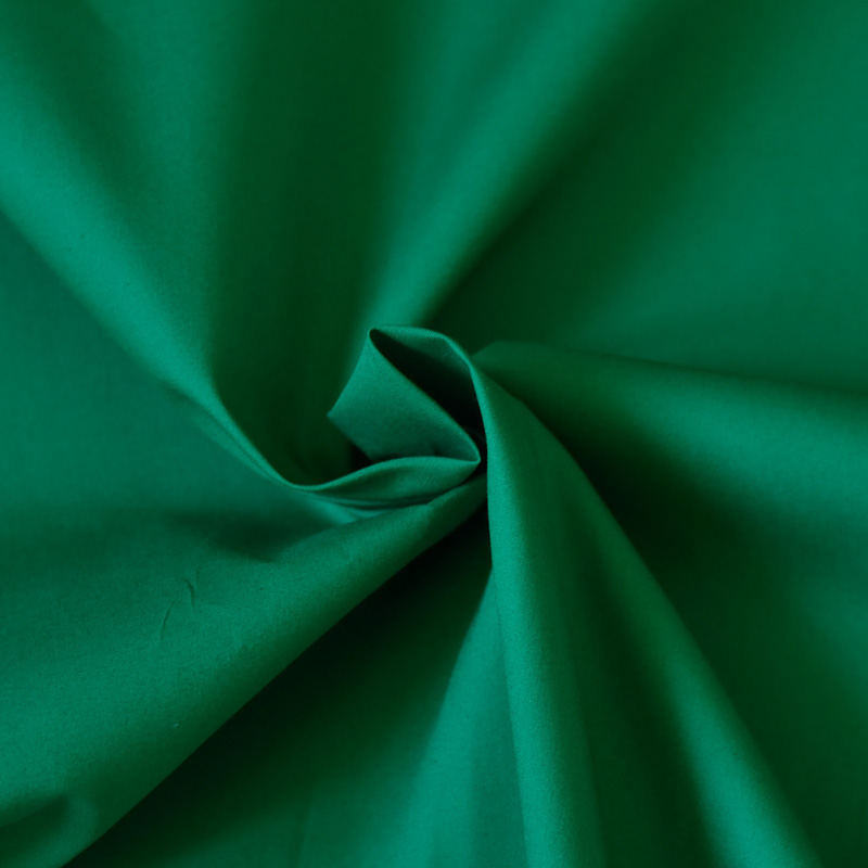Tissu Coton Vert anis designers-factory Tissu Popeline 100% Coton Vert Pomme Popeline de Coton Vert Pomme 1m x 1m46