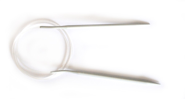 Fixed circular metal knitting needles